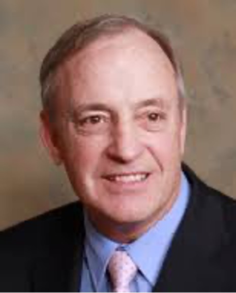 Headshot of Osvandre Lech, MD